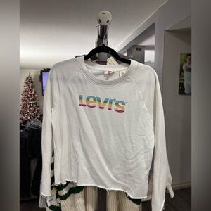 Levi's White Crewneck Top
